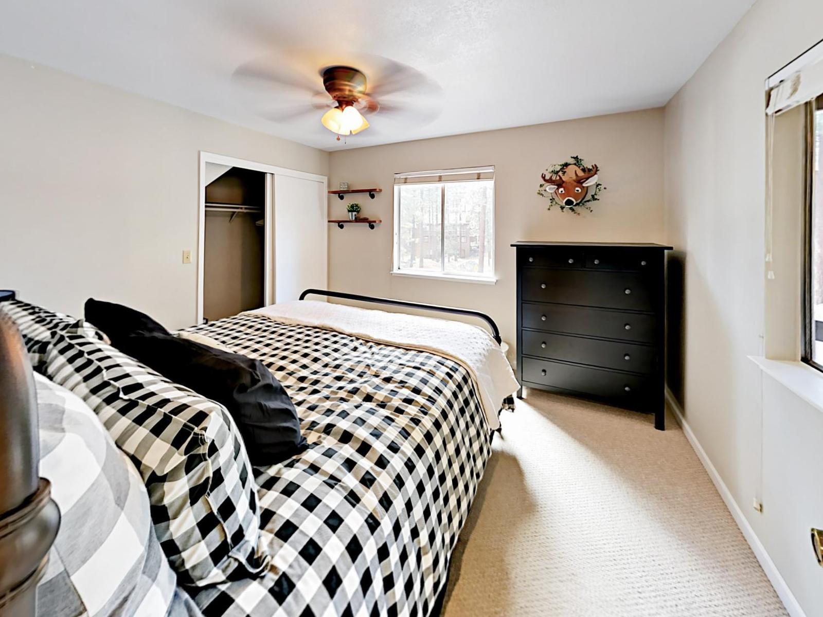 96A Lake Village Drive Condo Main image 2